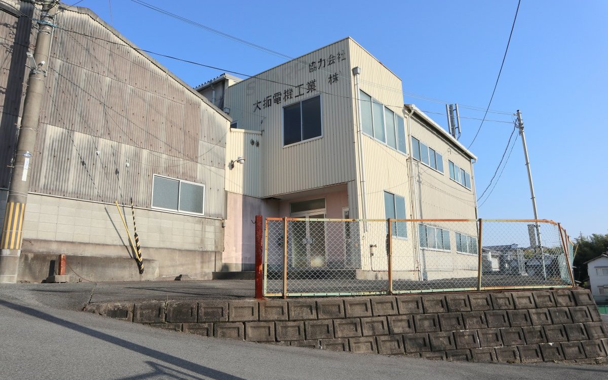 奈良県大和郡山市  倉庫・事務所♪