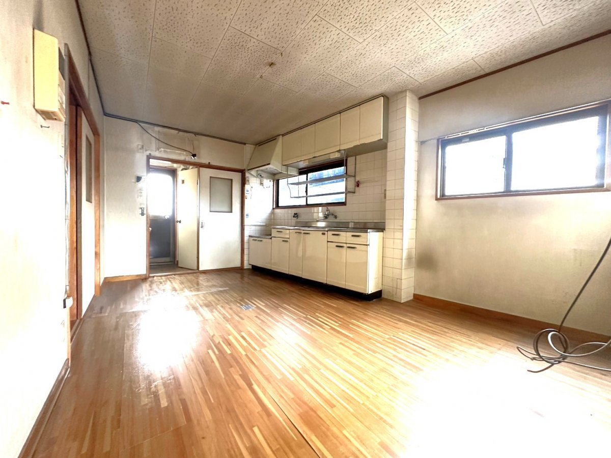 ☆門真市大橋町の店舗付き住宅☆ 