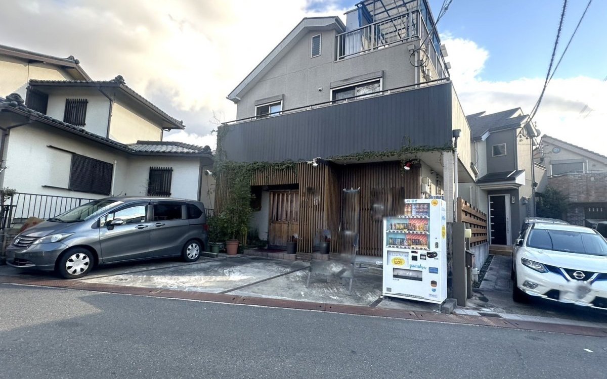 ☆枚方市長尾東町の店舗付き住宅☆