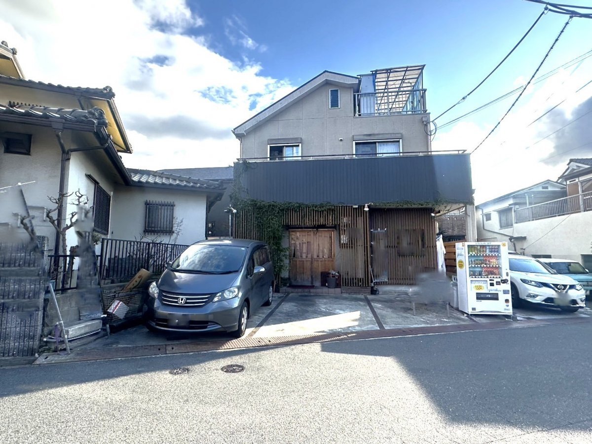 ☆枚方市長尾東町の店舗付き住宅☆ 